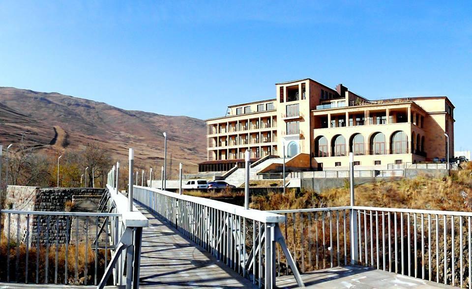 Akhtamar Hotel Cjsc Arzakan 외부 사진